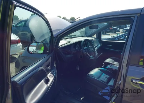 2017 Toyota Sienna Se Premium 8 Passenger из США, поврежденный, VIN 5TDXZ3DC4HS799333